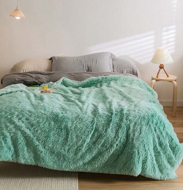 Long Hair Fluffy Shaggy Throw Blanket