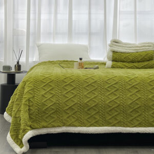 Tufted Cable Jacquard Weave Sherpa Blanket