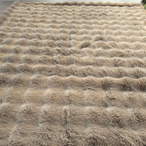 faux fur bubble blanket