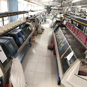 microfiber feather yarn blanket Flat Knitting