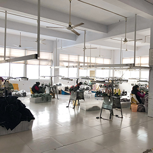 mifrofiber feather yarn blanket linking