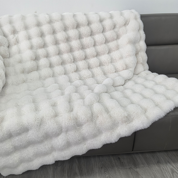 bubble faux fur blanket