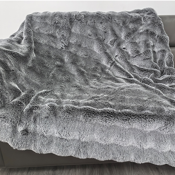 Cationic bubble faux fur blanket