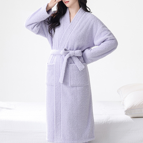 ecozymat feather yarn robe