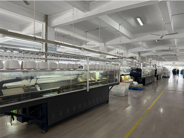 China feather yarn blanket manufacturer