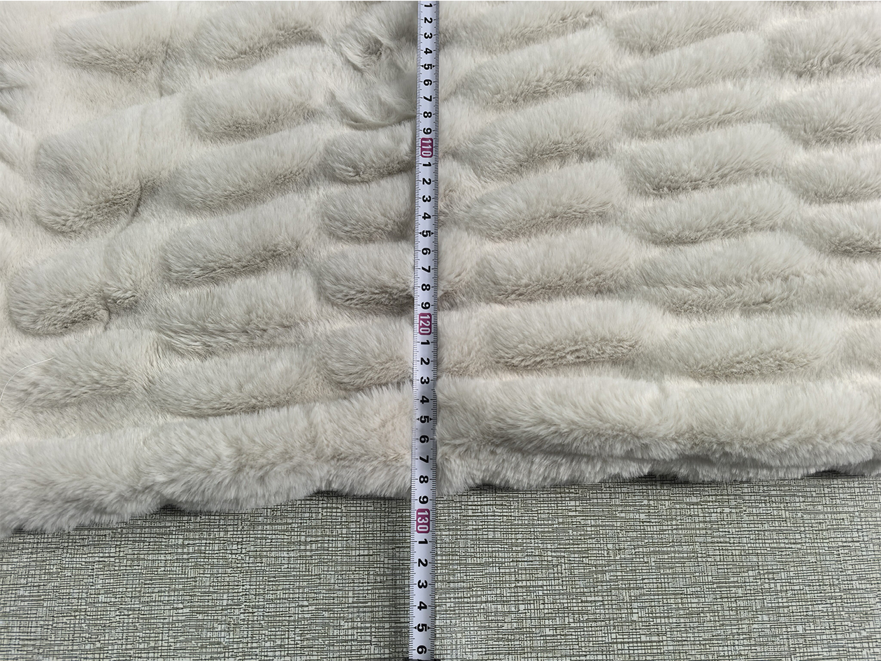 ruched faux fur blanket measure dimensions
