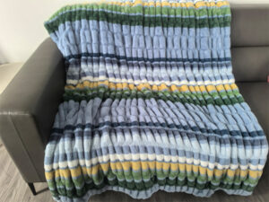 ecozymat printed ruched faux fur blanket